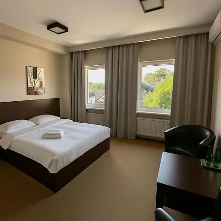 Przystanek Slupno, 5 Km Od Plock