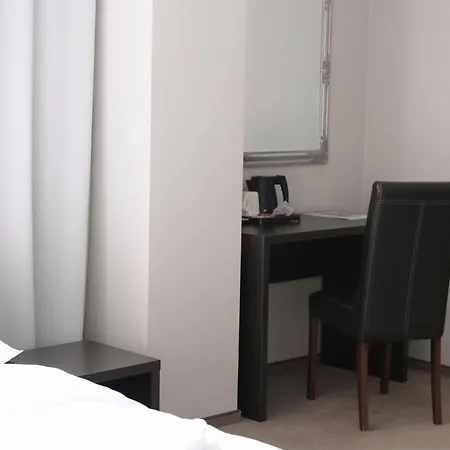 Przystanek 3* Slupno